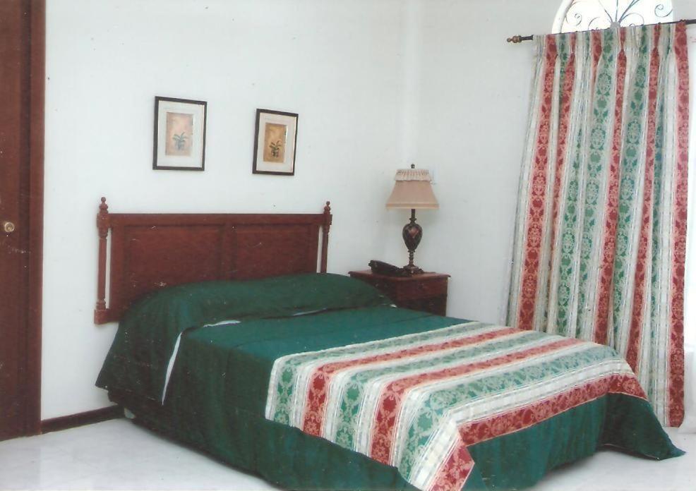 德玛城堡酒店 达沃 客房 照片